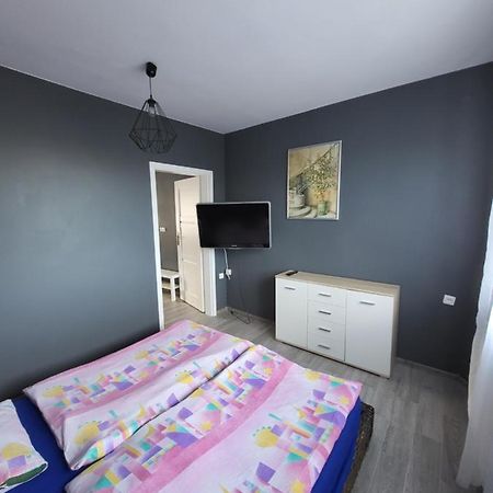 Apartament Julia Leba Kwiatowa Esterno foto