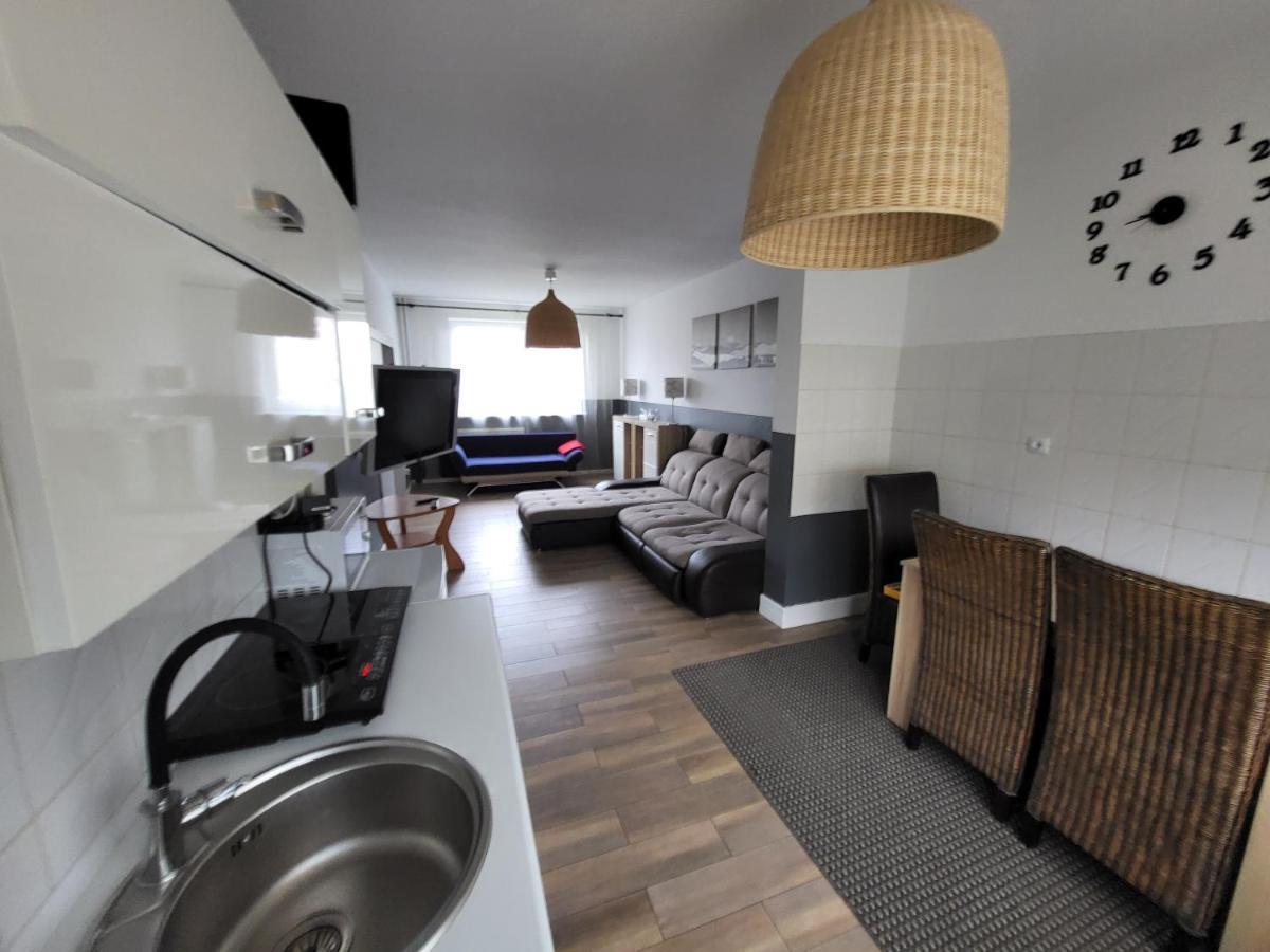 Apartament Julia Leba Kwiatowa Esterno foto